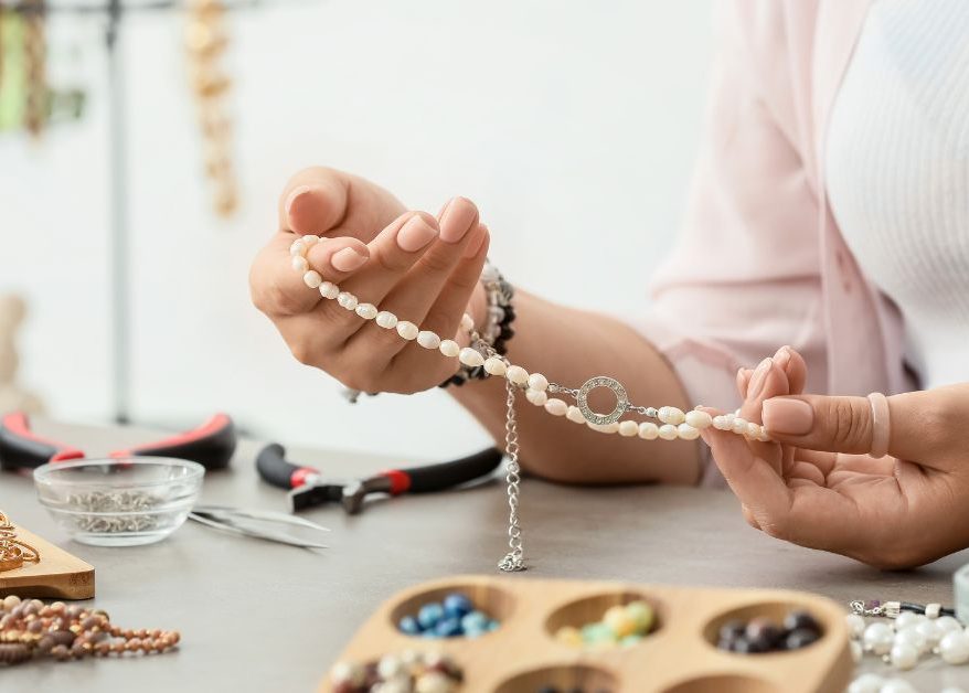 What is the Scope of a Jewelry Design Course